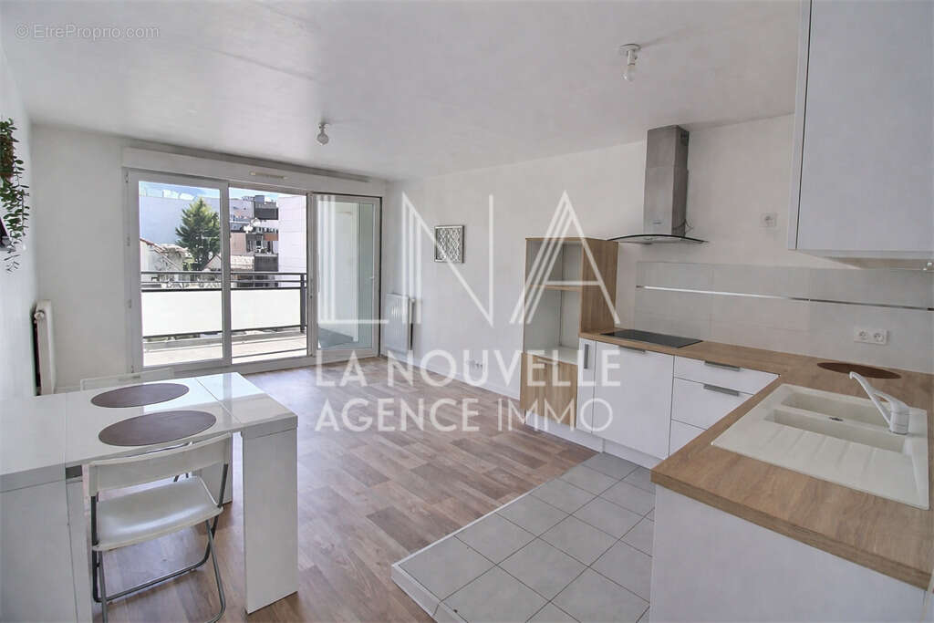 Appartement à ROMAINVILLE