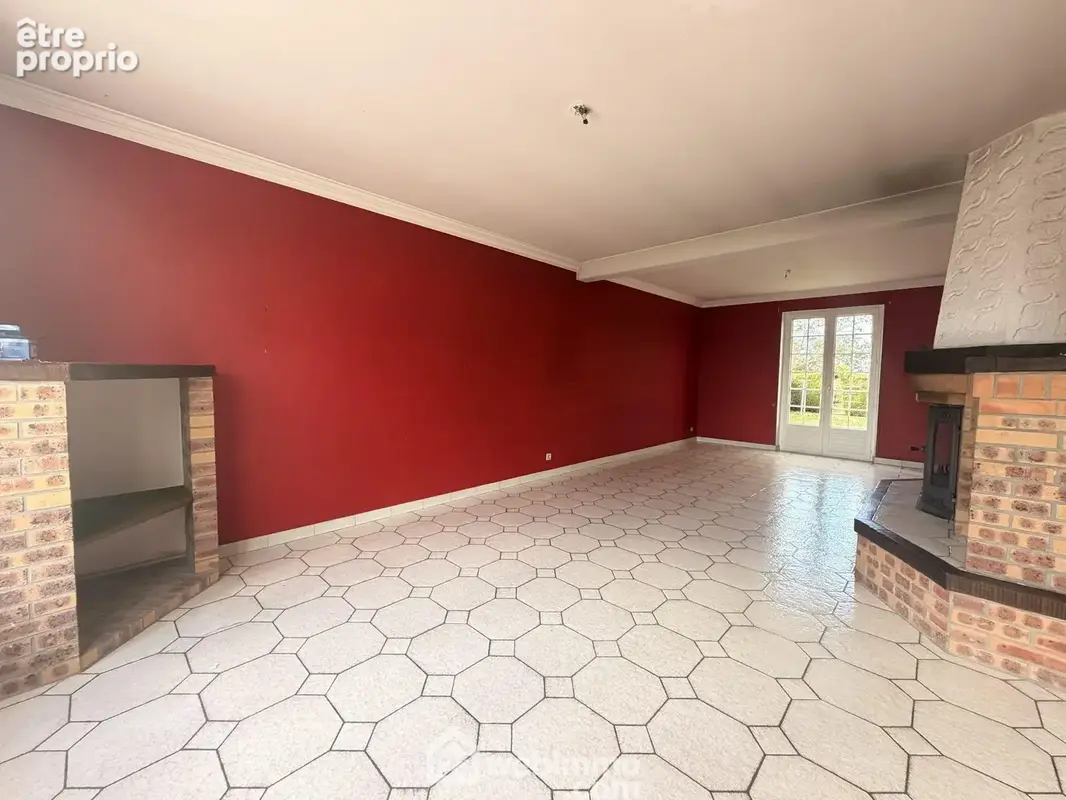 Un séjour lumineux de 32 m²
