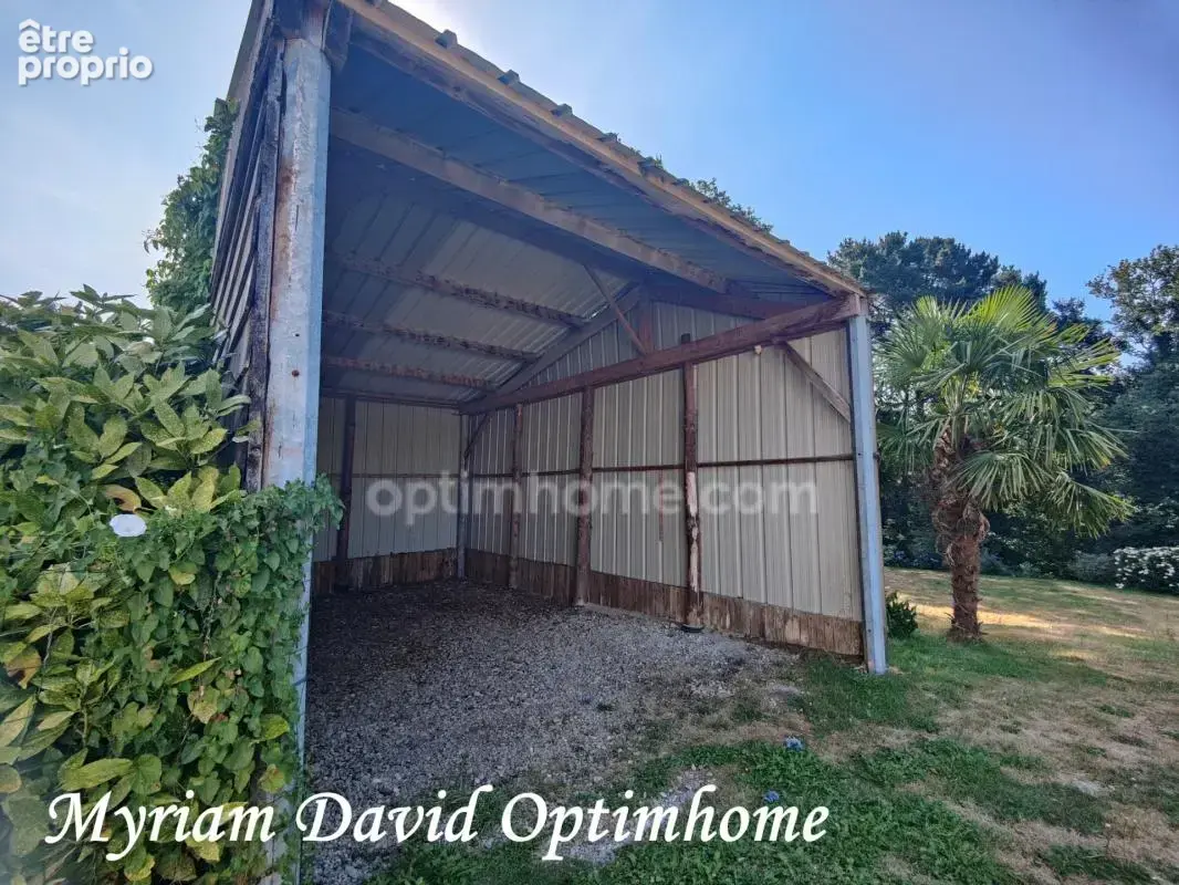 Maison familiale 171 m² – DPE C – 5 chambres – Terrain paysagé de 2 400 m² – Rostrenen - photo 21