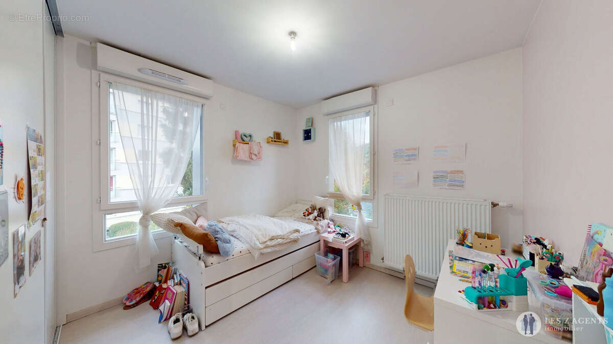 Maison à SAINT-MARTIN-D&#039;HERES