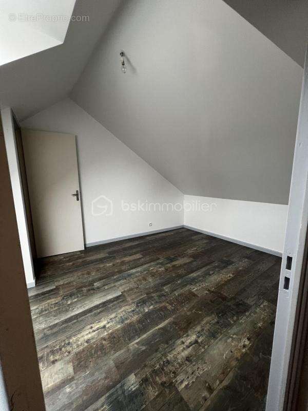 Maison de caractère de 88 m² – 5 pièces – Vue Château de Fougères - photo 21