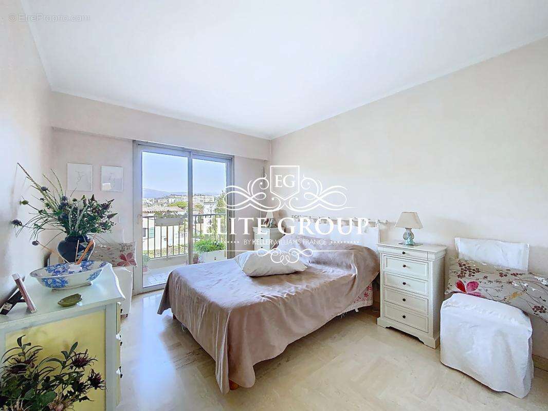 Appartement à LE CANNET