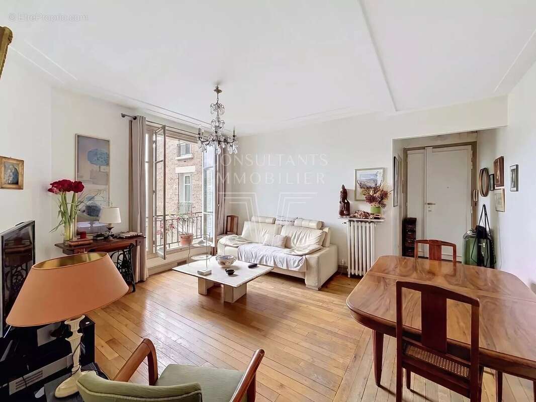 Appartement à BOULOGNE-BILLANCOURT