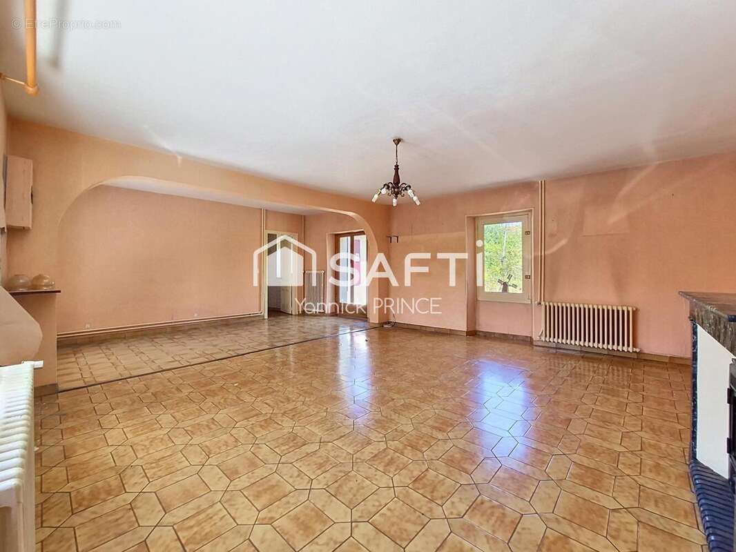 Photo 3 - Maison à SENS