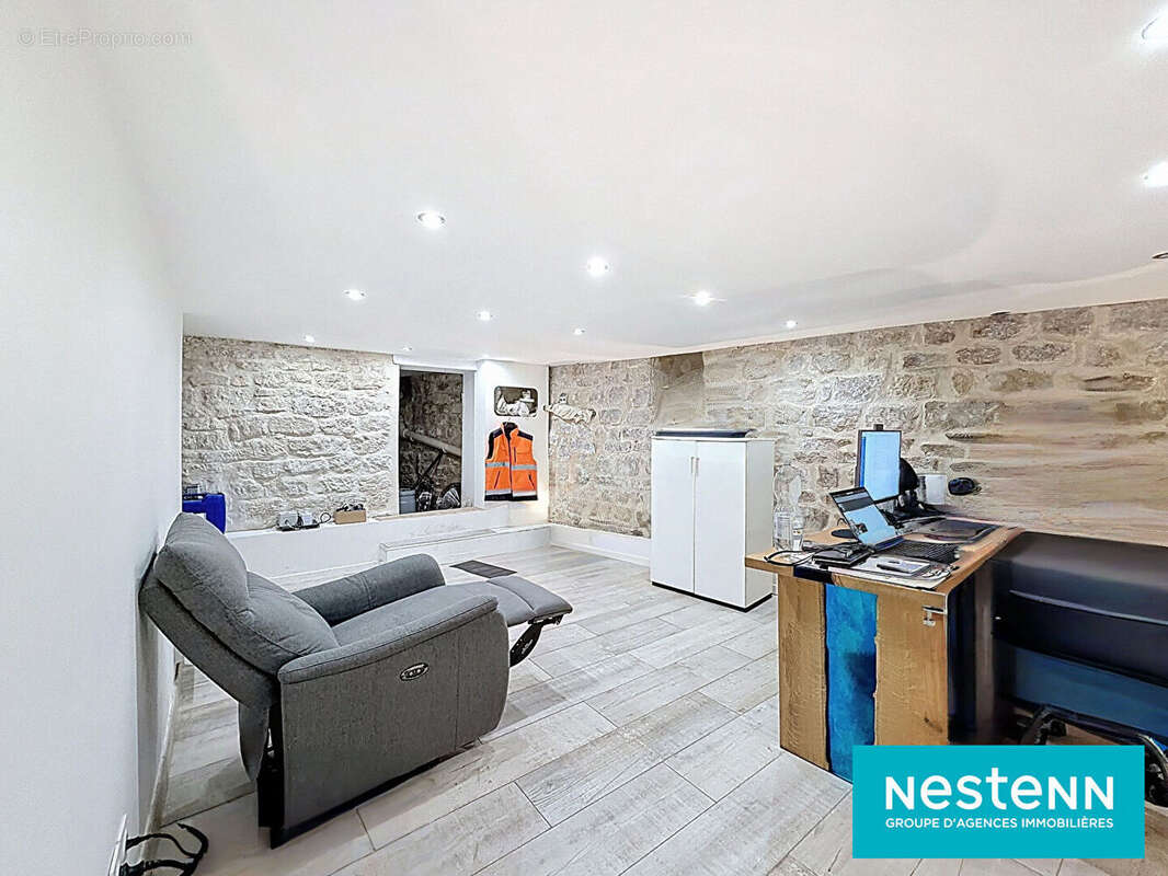 Commerce à LE PRE-SAINT-GERVAIS