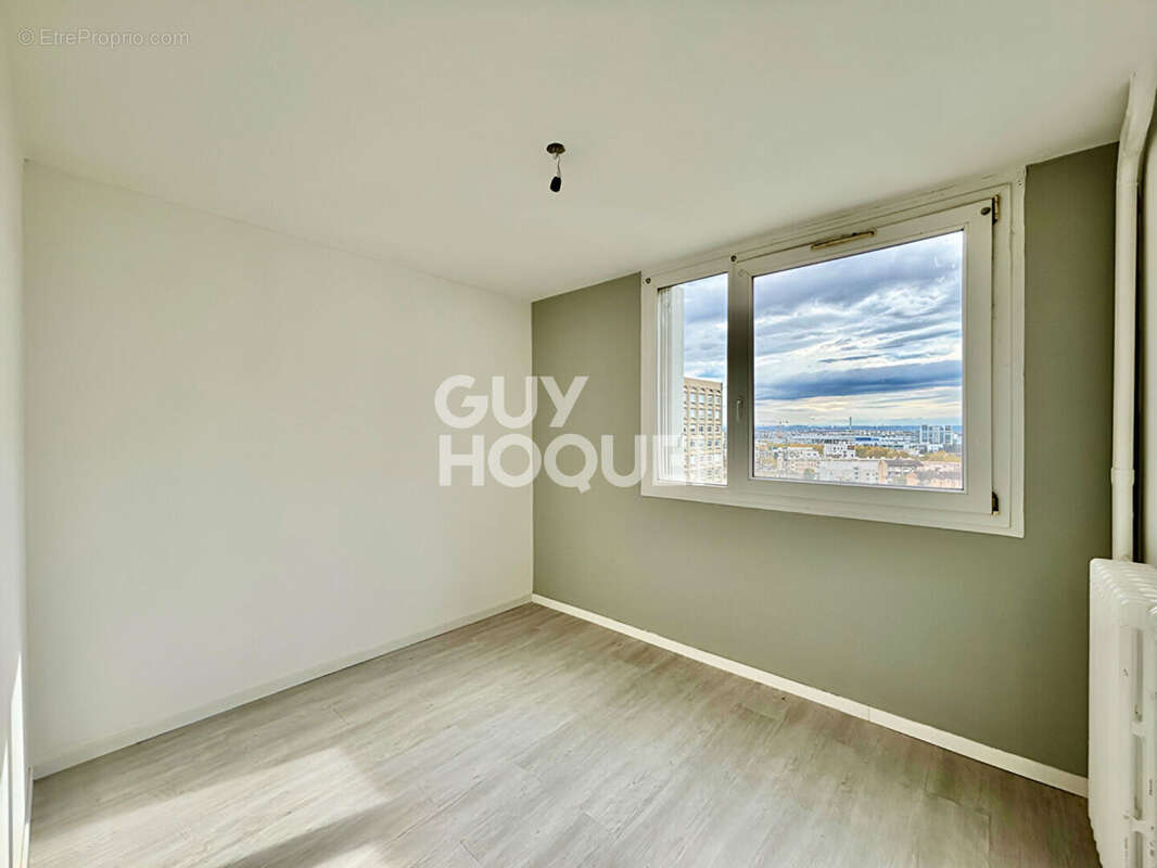 Appartement à LYON-8E