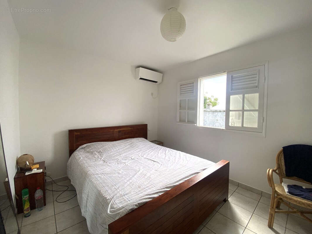 Maison à CAPESTERRE-DE-MARIE-GALANTE