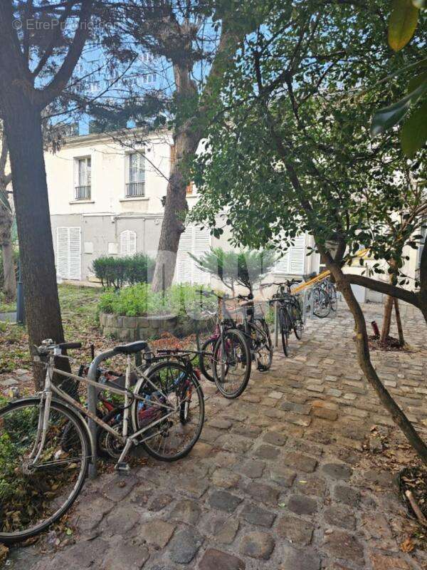 Appartement à PARIS-11E