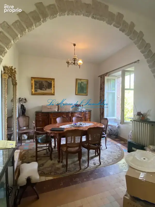 GENERARGUES, Maison de maitre en pierre de 94m2 et un garage de 80 m2, le tout sur 1595 m2 de terrain clos ave - photo 4