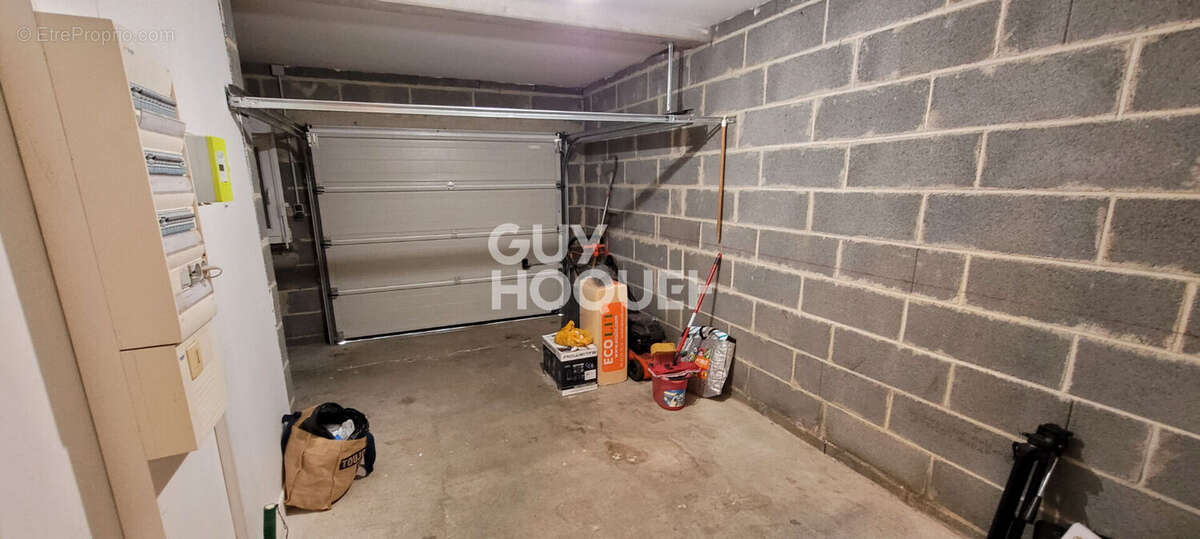 Maison à LE VAL-SAINT-PERE