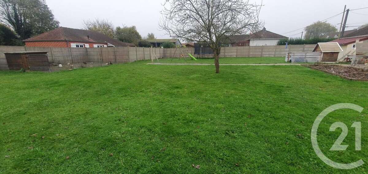 Maison à AUBIN-SAINT-VAAST
