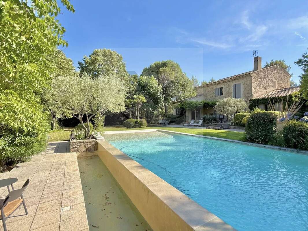 Aix-en-provence / bastide en pierre xviiie siècle proche centre-ville - photo 21