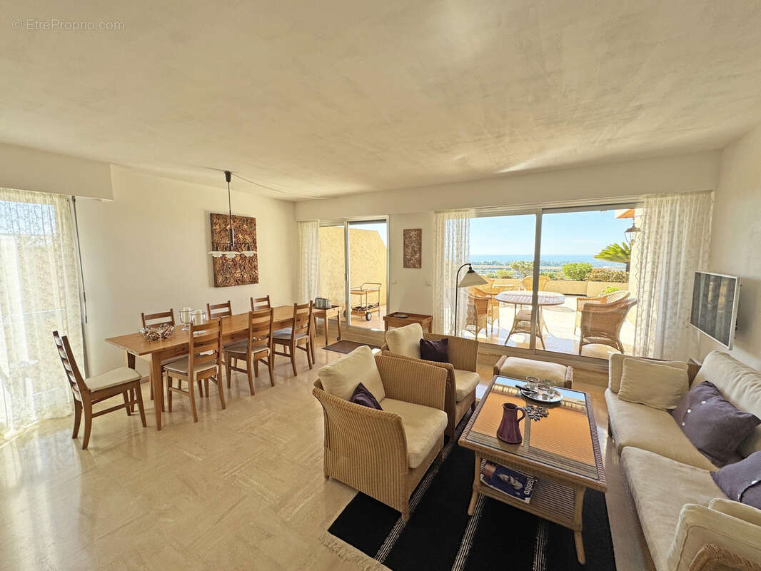 Appartement à VENCE