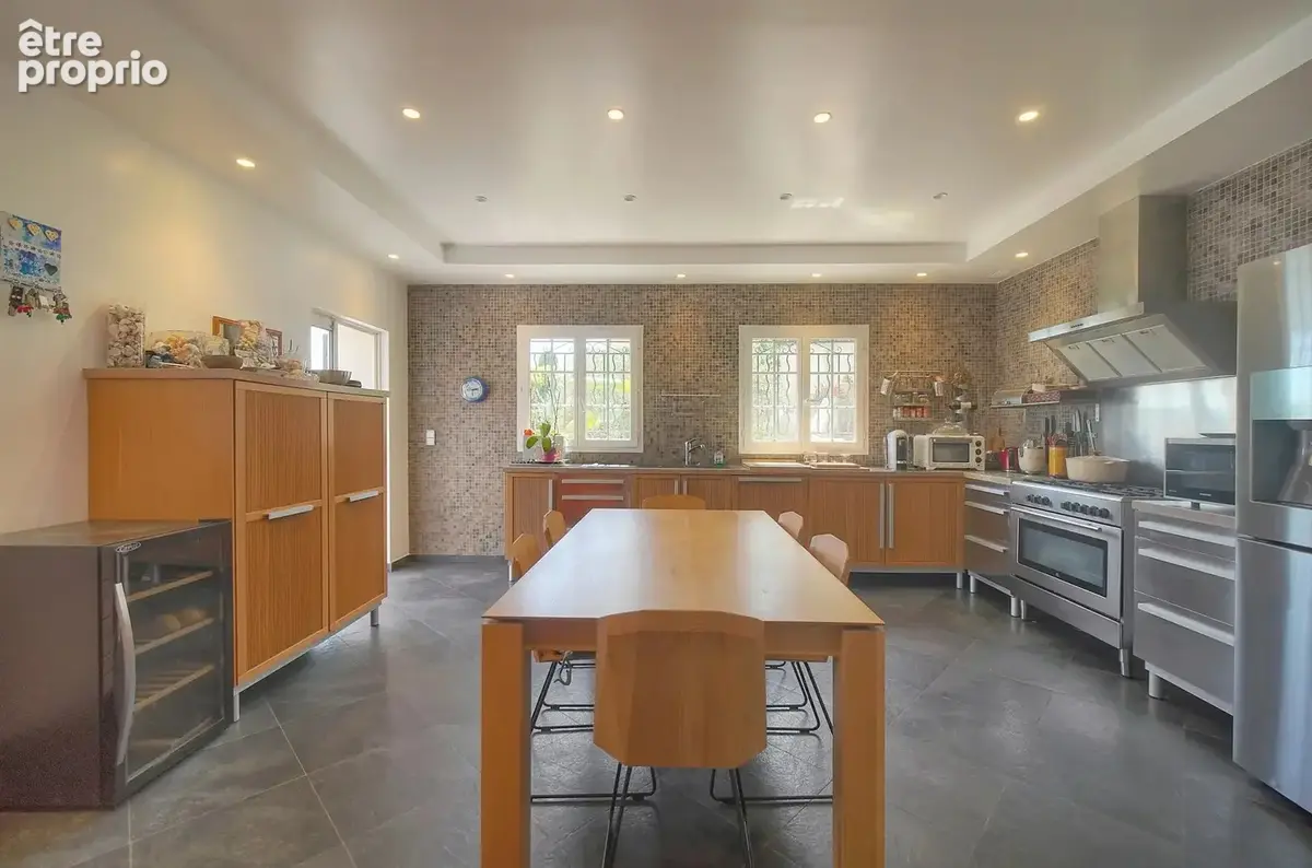 Vence - villa de charme vue mer - 5 chambres - photo 21
