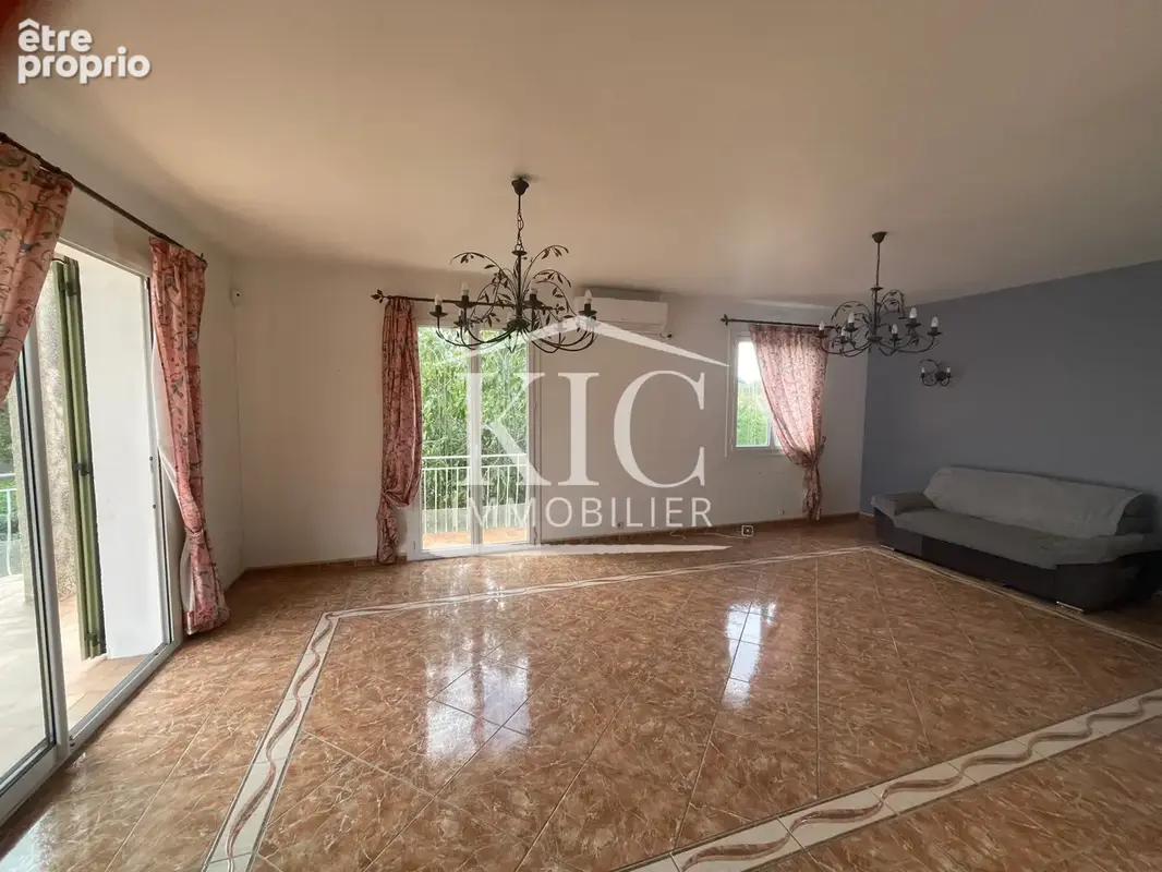 Proche carcassonne - maison 154 m2 4 chambres - garage 48 m2 - terrain 2 346 m2 - photo 3