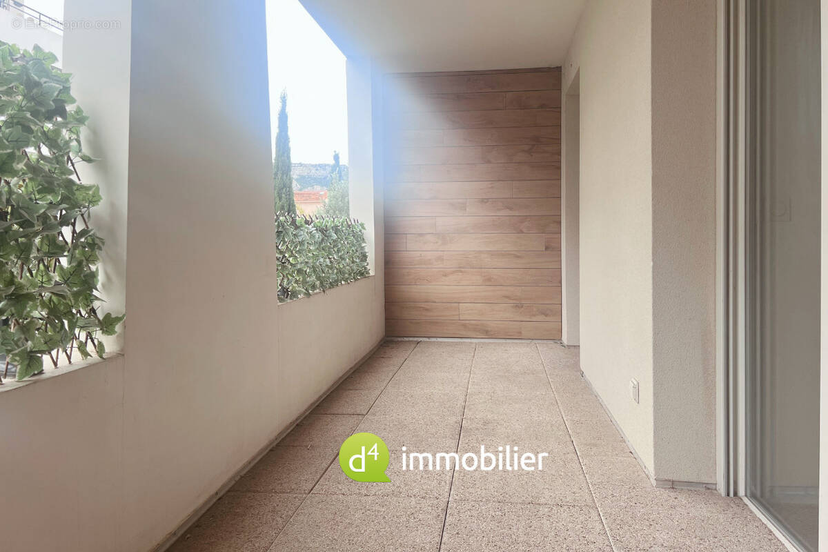 Appartement à MARSEILLE-9E