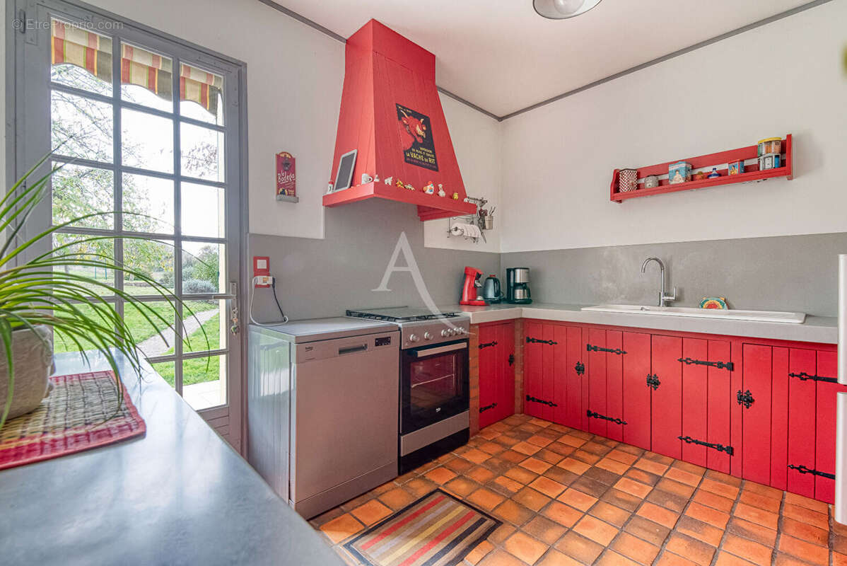 Maison à BLAISON-GOHIER