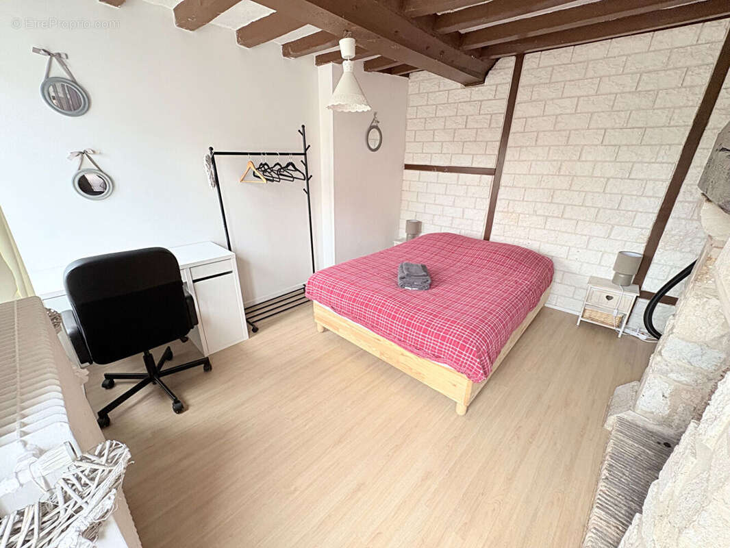 Maison de 90m² + 2 logements - 27340 - photo 11