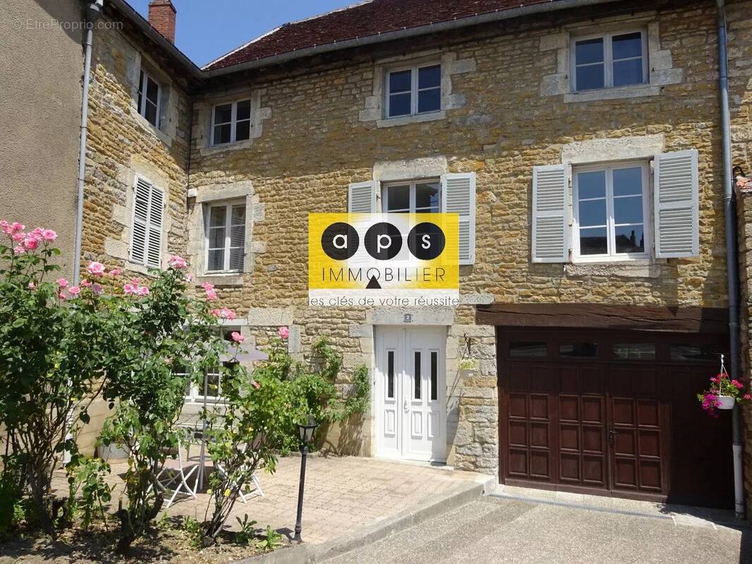 Maison à ARBOIS