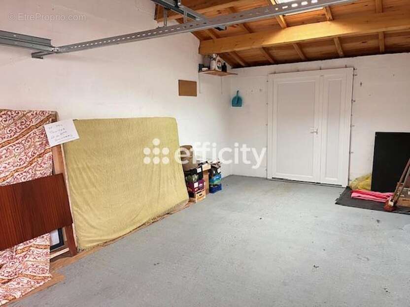 Maison 115 m² à Semussac  - photo 20