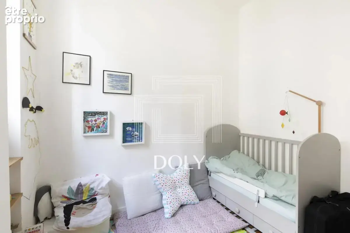 Exclusivité doly - 3 pièces - 49m2 - métro garibaldi - st ouen - photo 2