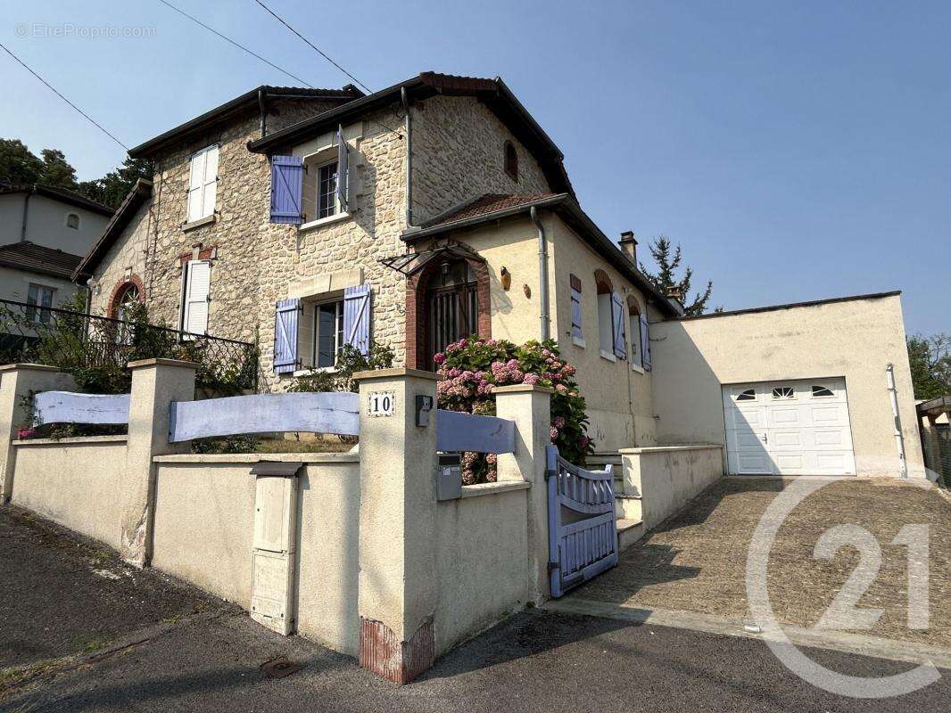 Maison 100 m² à Pont-Sainte-Maxence  - photo 2