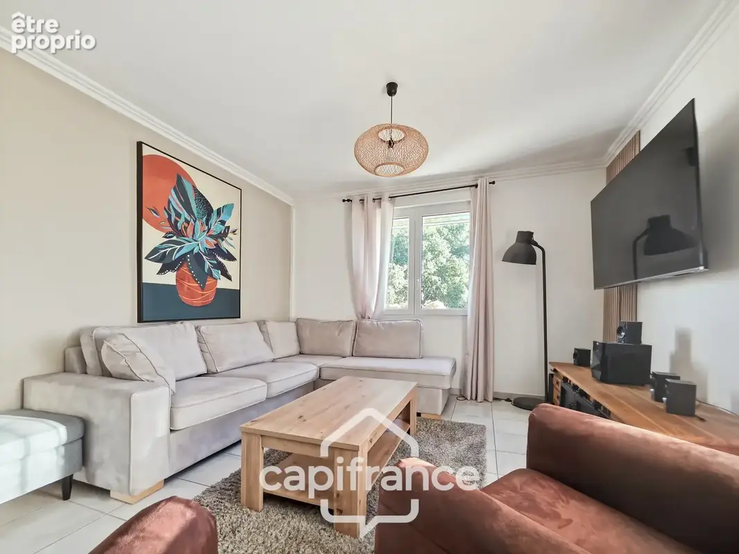 LE CRÈS – Maison familiale avec appartement indépendant, piscine et revenu locatif - photo 15