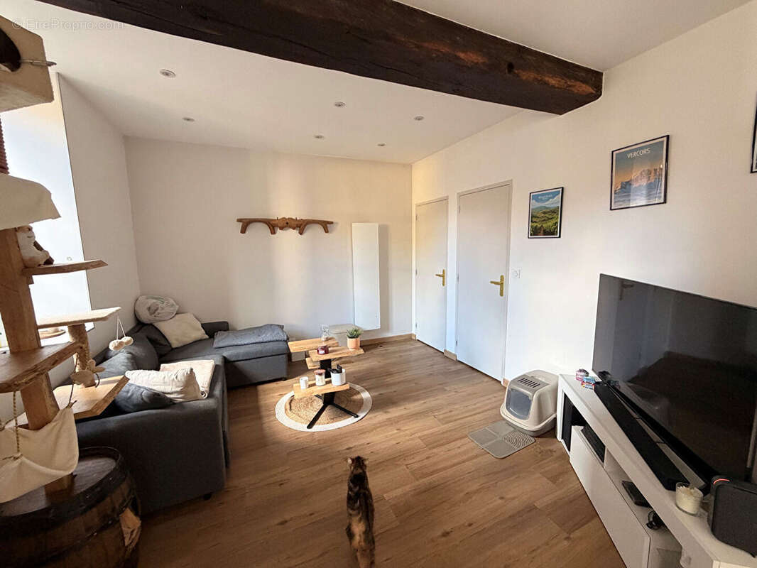 Rare a chatillon, appartement avec terrasse et parking - photo 3
