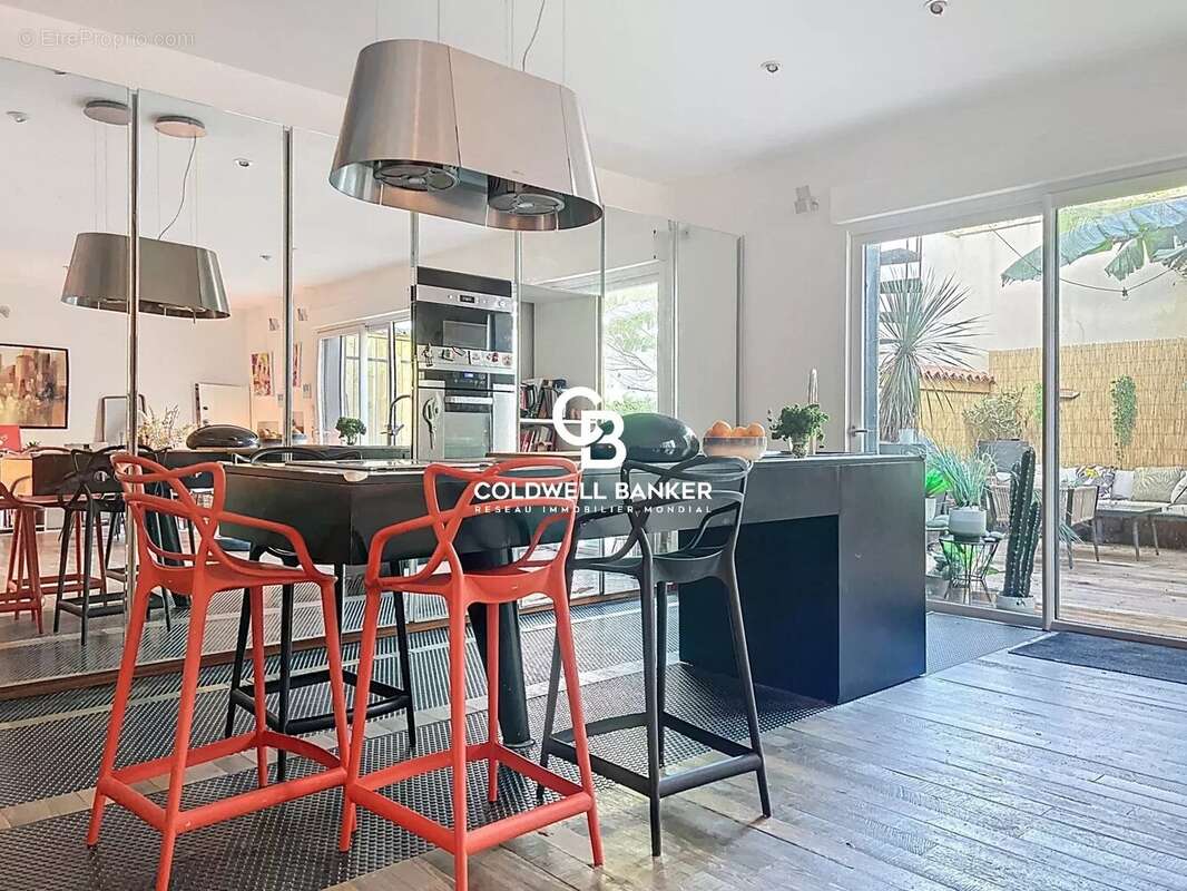 Maison à LA ROCHELLE