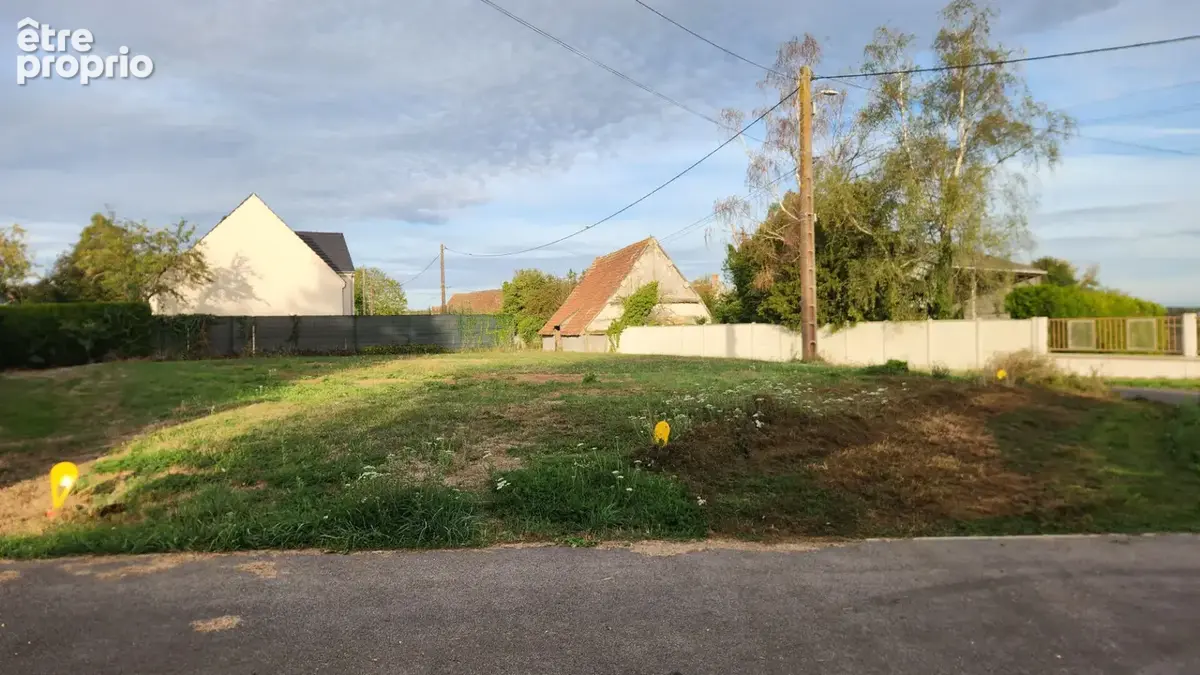 Terrain plat dans rue calme - photo 4