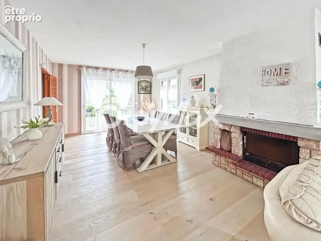 ORPI PORTE NEUVE : Maison Individuelle (92m²) À Vendre à OUTREAU - photo 1