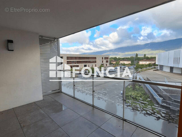 Appartement à SAINT-GENIS-POUILLY