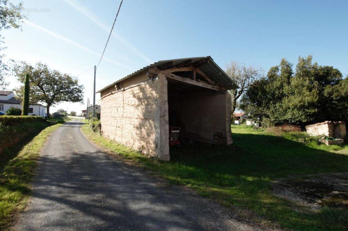 Maison à VILLEFRANCHE-D&#039;ALBIGEOIS