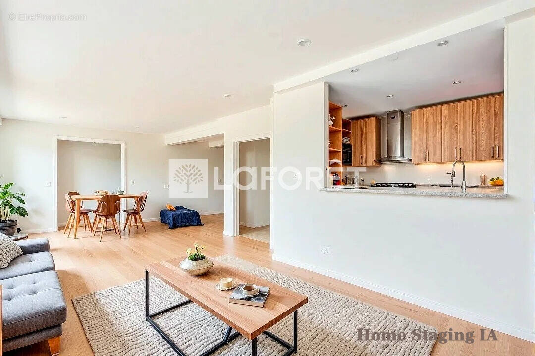 Appartement à PARIS-7E