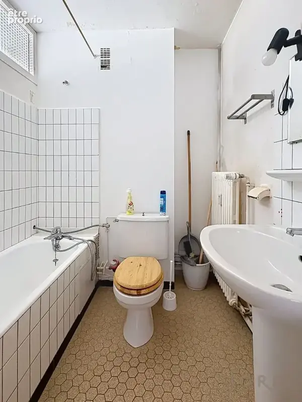 Studio +25 m² metz devant-les-ponts proche faculté ascenseur - photo 4
