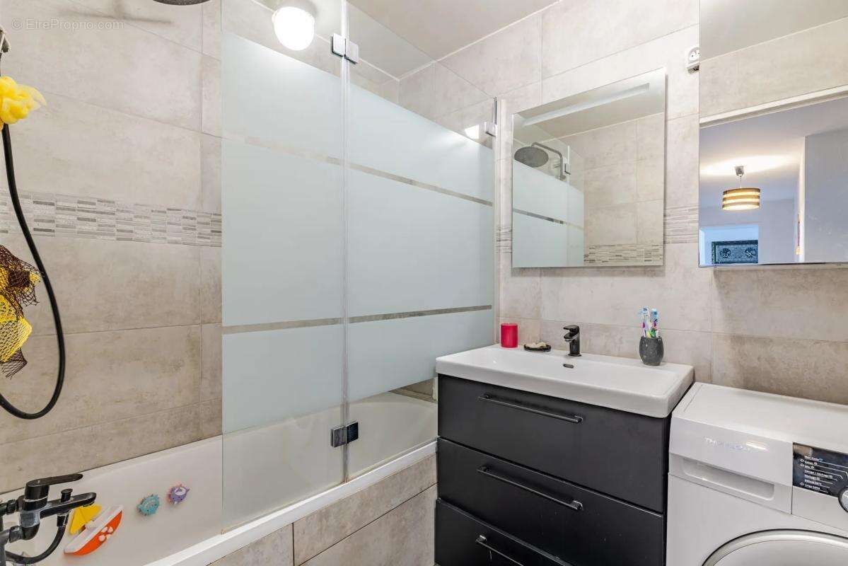 Appartement à BONNEUIL-SUR-MARNE