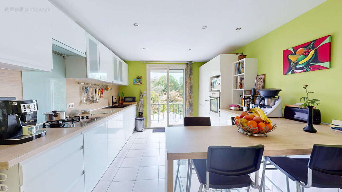 Maison familiale avec studio indépendant - photo 5