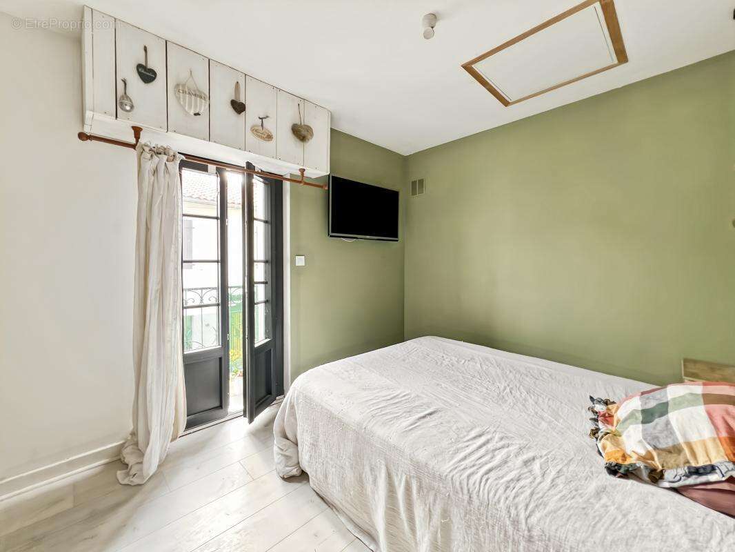 Maison 115 m² à Saint-Vincent-De-Tyrosse  - photo 6