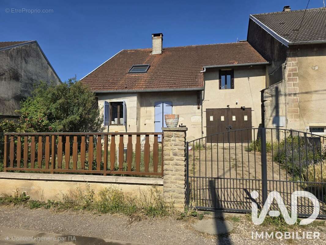 Photo 2 - Maison à MONTIGNY-MORNAY-VILLENEUVE-SUR-VINGEANNE