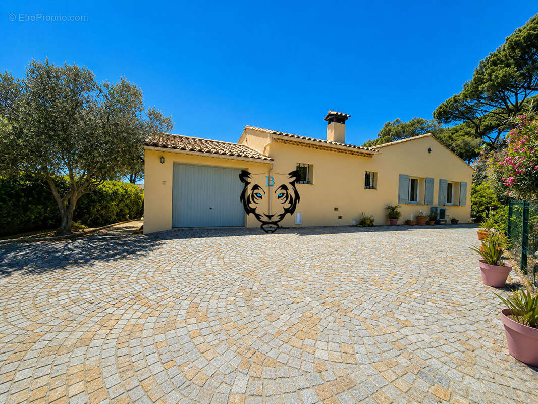 Maison à SAINTE-MAXIME