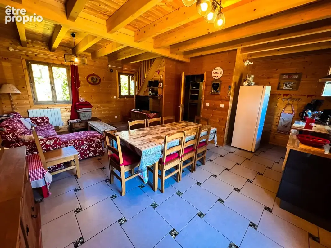 Maison 4 pièces 85 m² à vendre à Besse-Et-Saint-Anastaise (63610) - photo 4