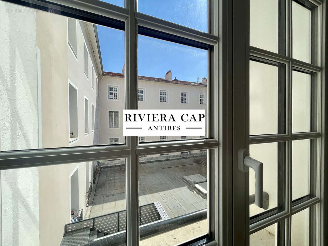 Appartement 48 m² à Antibes  - photo 3