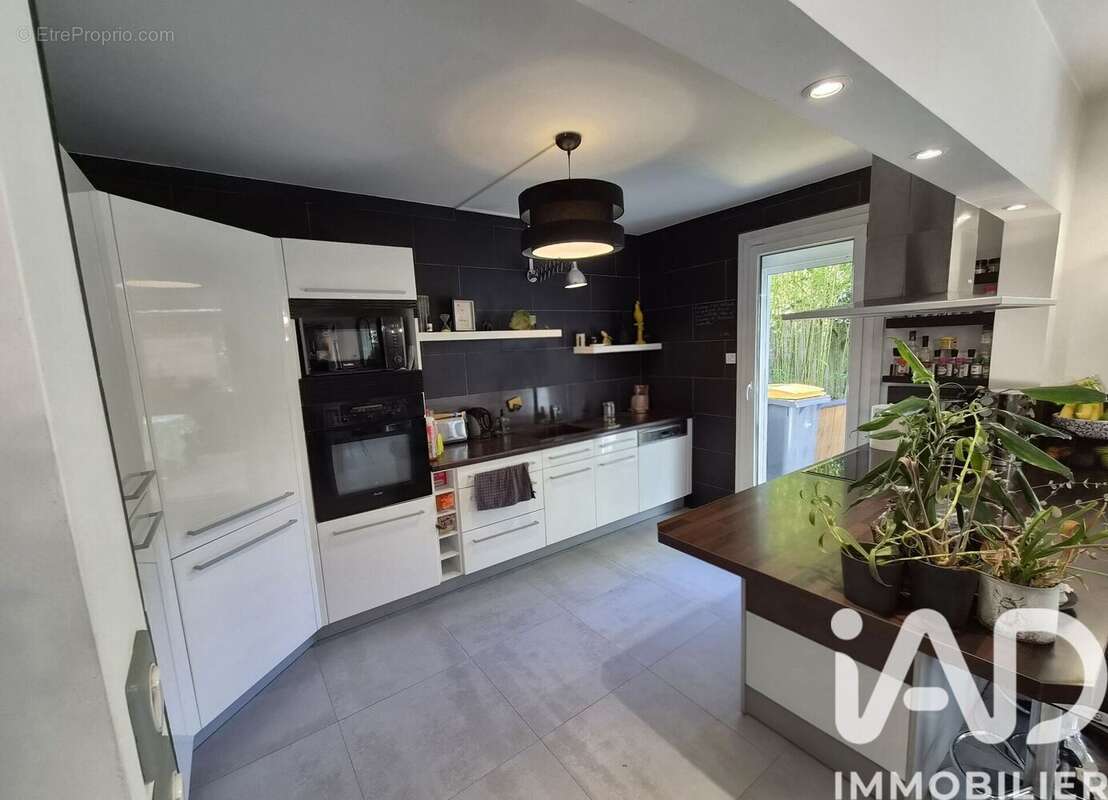 Photo 3 - Maison à VILLEPARISIS