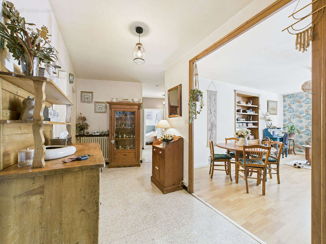 Appartement à TOURNON-SUR-RHONE