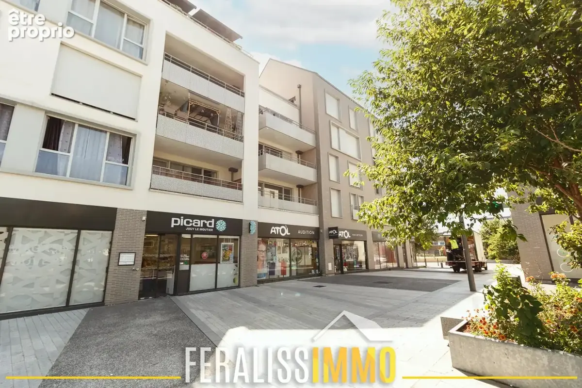 Hyper lumineux F2 au pied des commerces ! - photo 13
