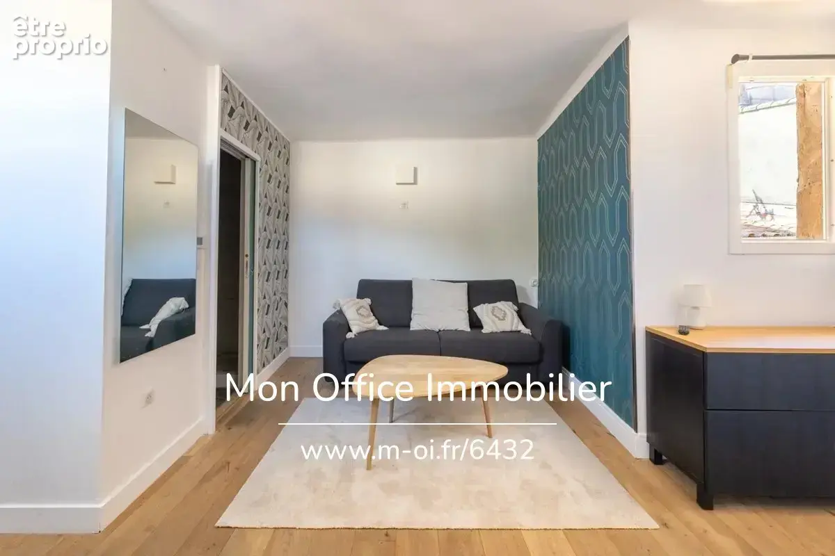 Référence : 6432-ETH. - Exclusivité - Appartement - 23m2 - Rue Manuel - Dernier étage - Aix-en-Provence - photo 4