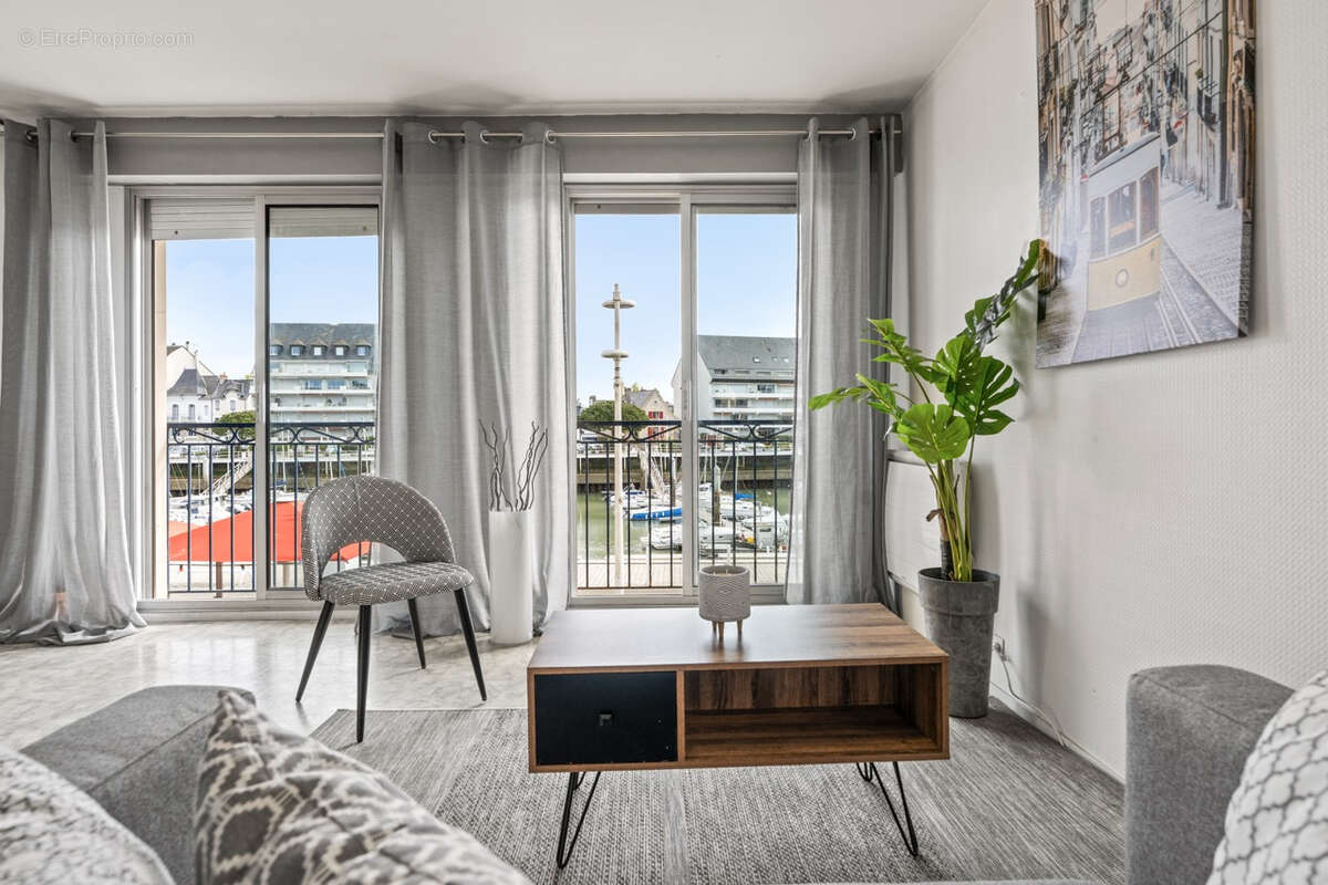 Appartement à LE POULIGUEN