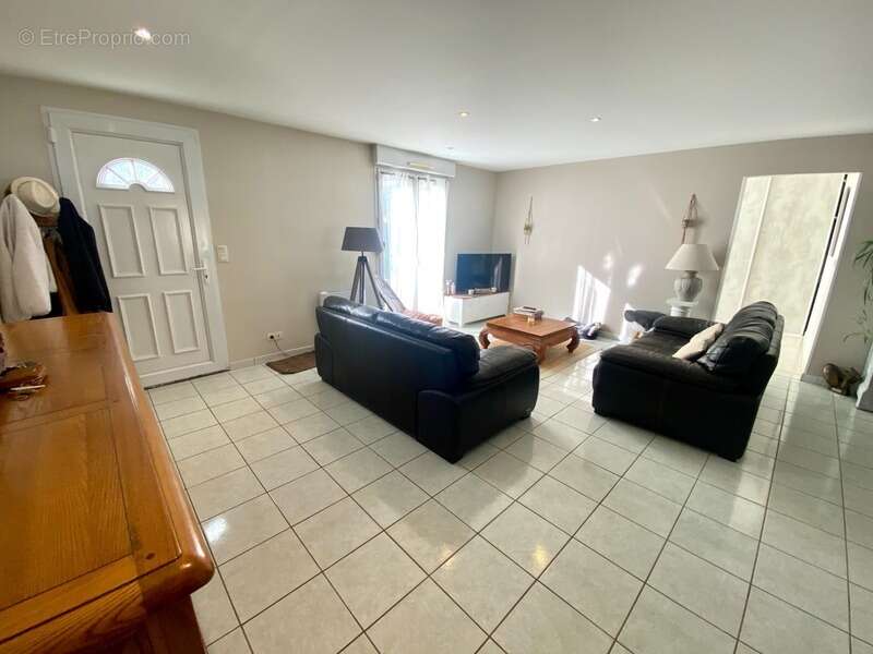 Maison à BRETAGNE-DE-MARSAN