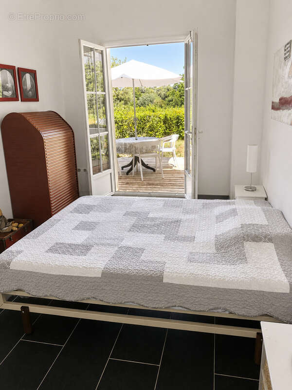 Maison de plain-pied  avec piscine chauffée et espace indépendant - photo 6