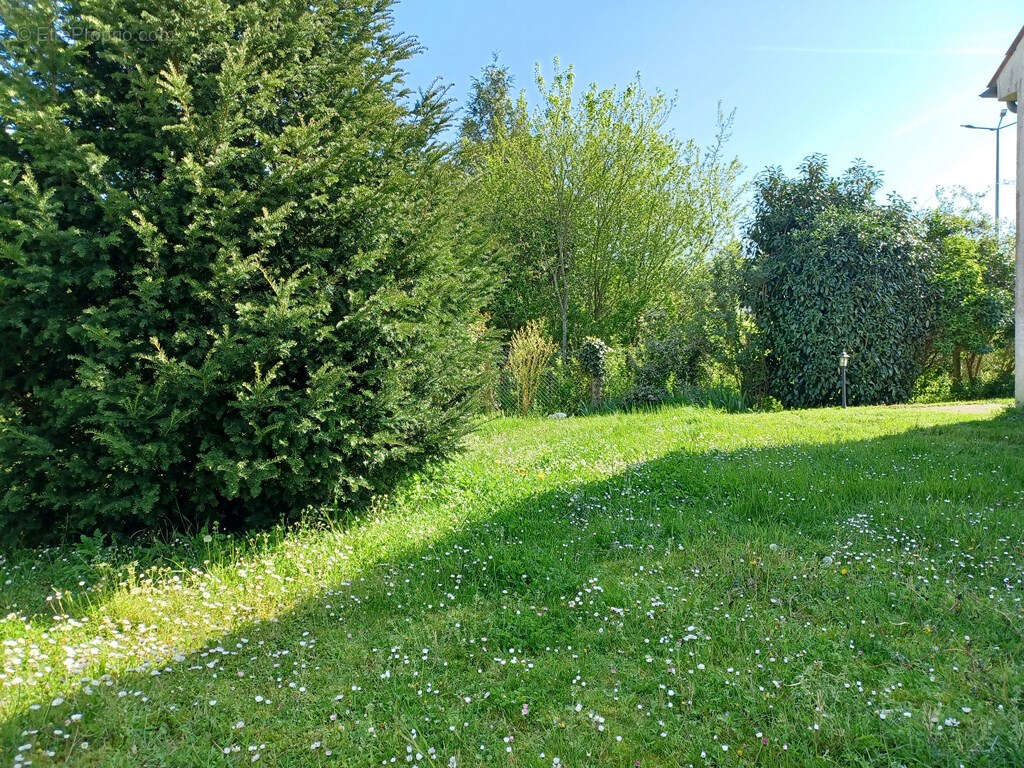 Maison à LIZY-SUR-OURCQ
